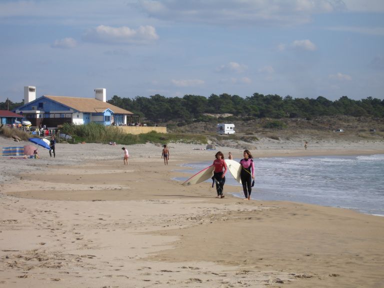 Surf on the Sao Torpes Beach Alentejo Portugal Surf on the Sao Torpes Beach Alentejo Portugal